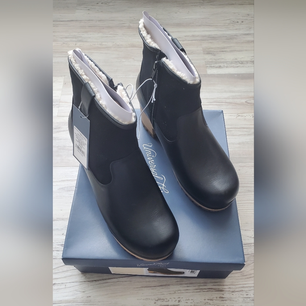 NWT Universal Thread Black Fawn Ankle Winter Boots 8 1/2